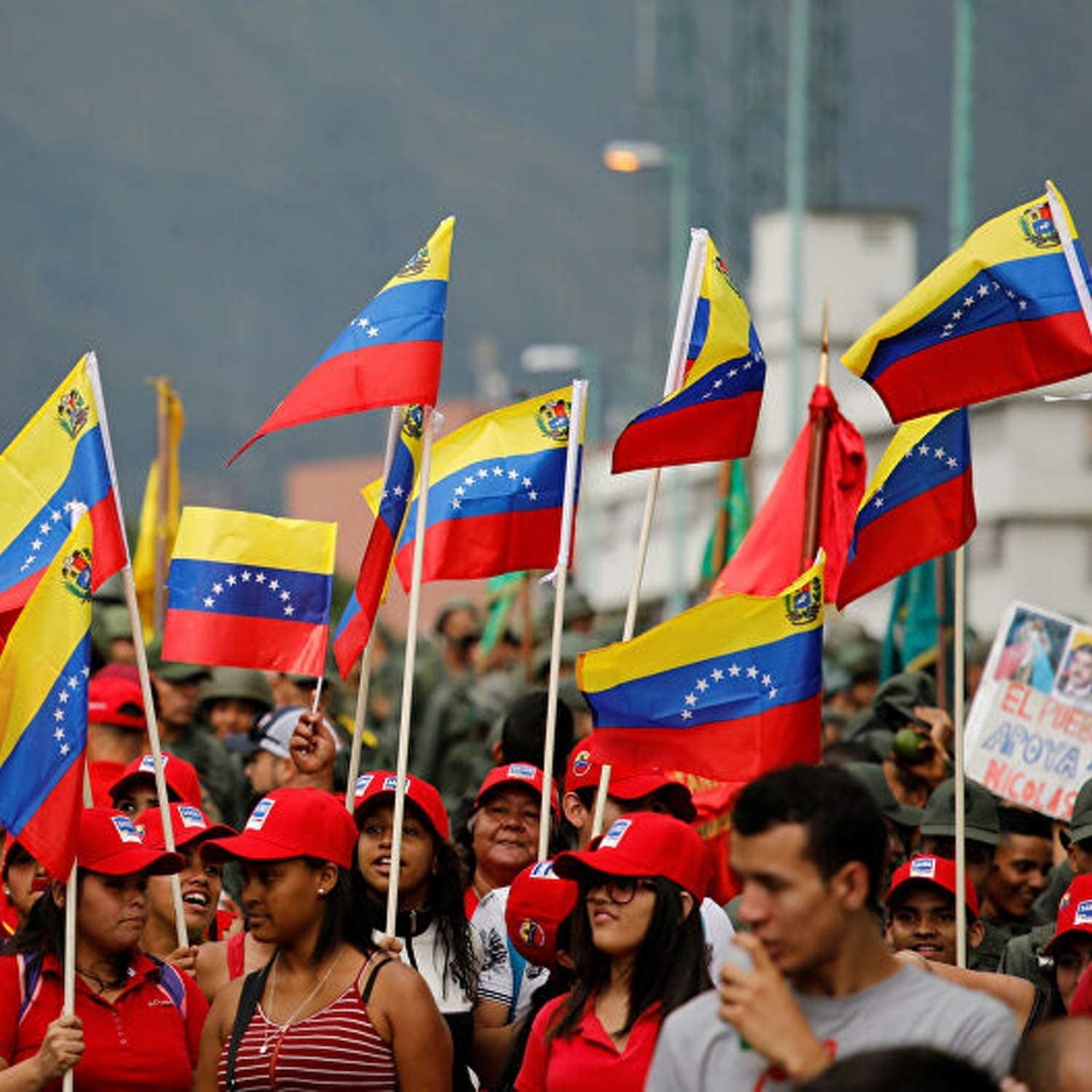 Anley 5 in x 8 in Venezuela Mini Flag 12 Pack - Hand Held Miniature Venezuelan Flags