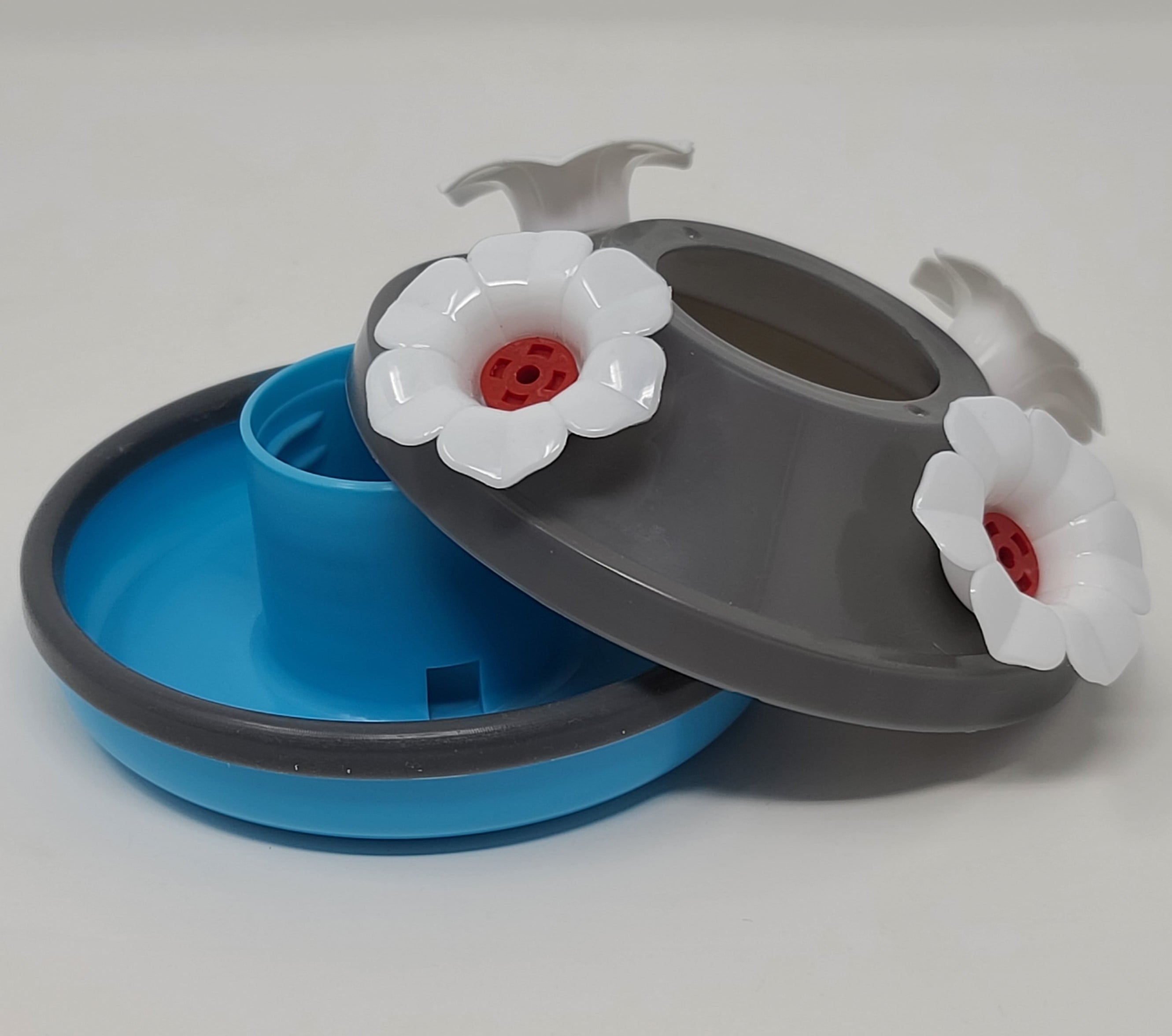 Griffin Products 16 oz. Blue Teal Hand Blown Glass Hummingbird Feeder