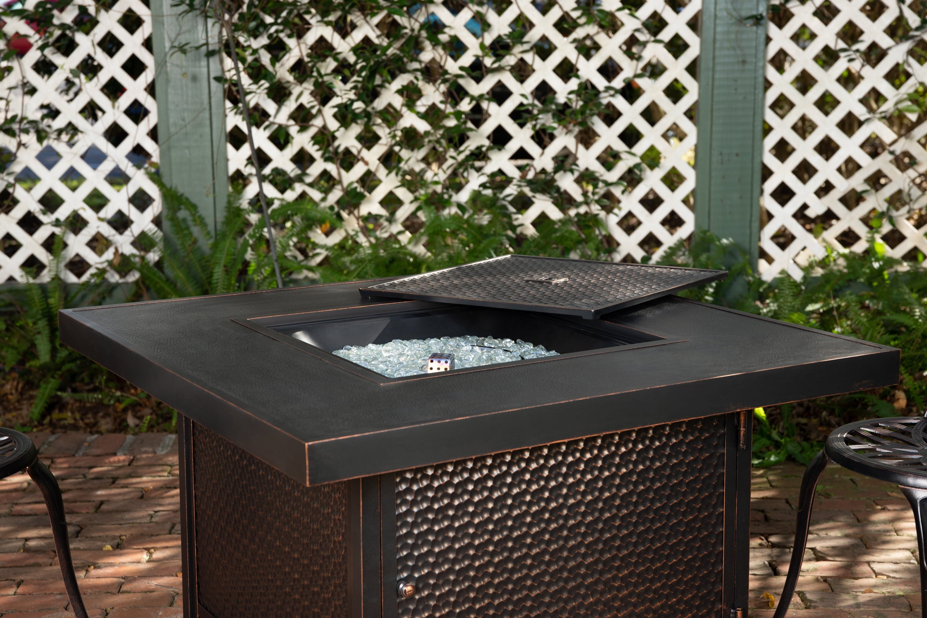 Fire Sense Weyland Square Aluminum Propane Gas Fire Pit