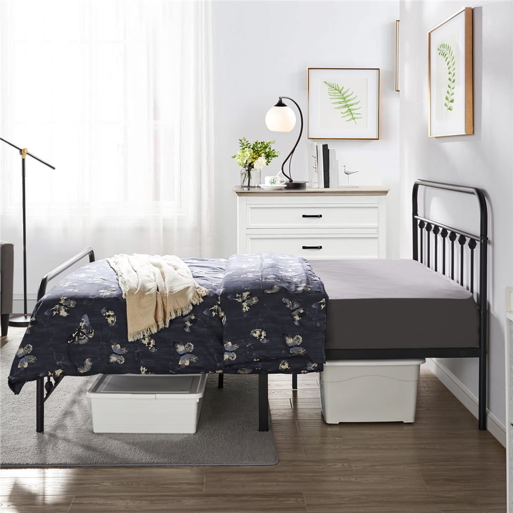 Yaheetech Classic Platform Bed with High Headboard and Footboard, Queen,Black