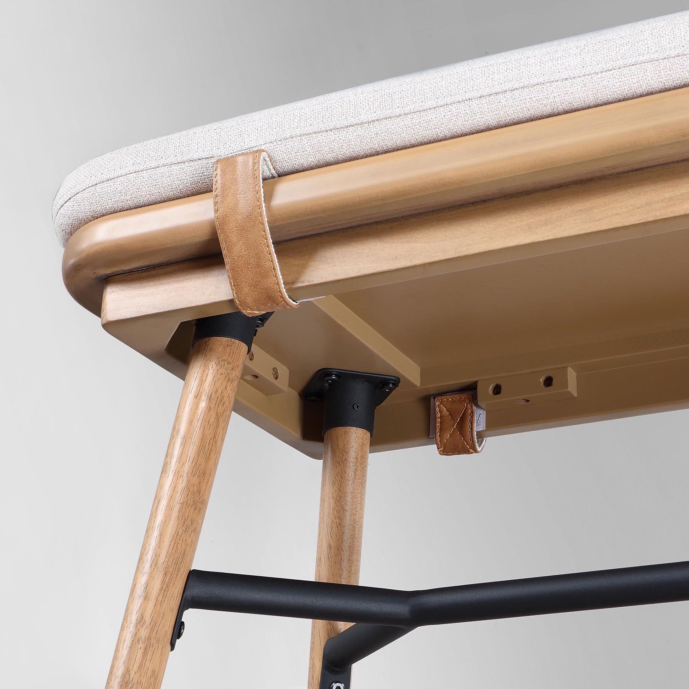 Better Homes & Gardens Springwood  Dining Bench, Light Honey