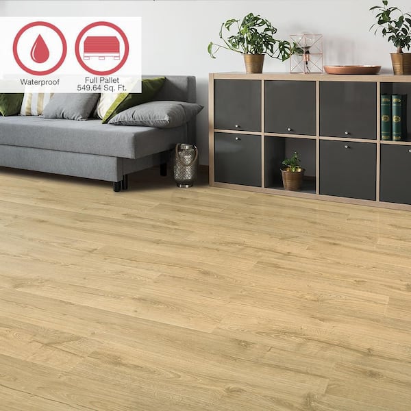 Outlast+ Vienna Oak 12 mm T x 7.4 in. W Waterproof Laminate Wood Flooring (549.6 sqft/pallet)