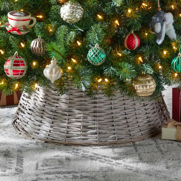 27 in Rattan Christmas Tree Collar