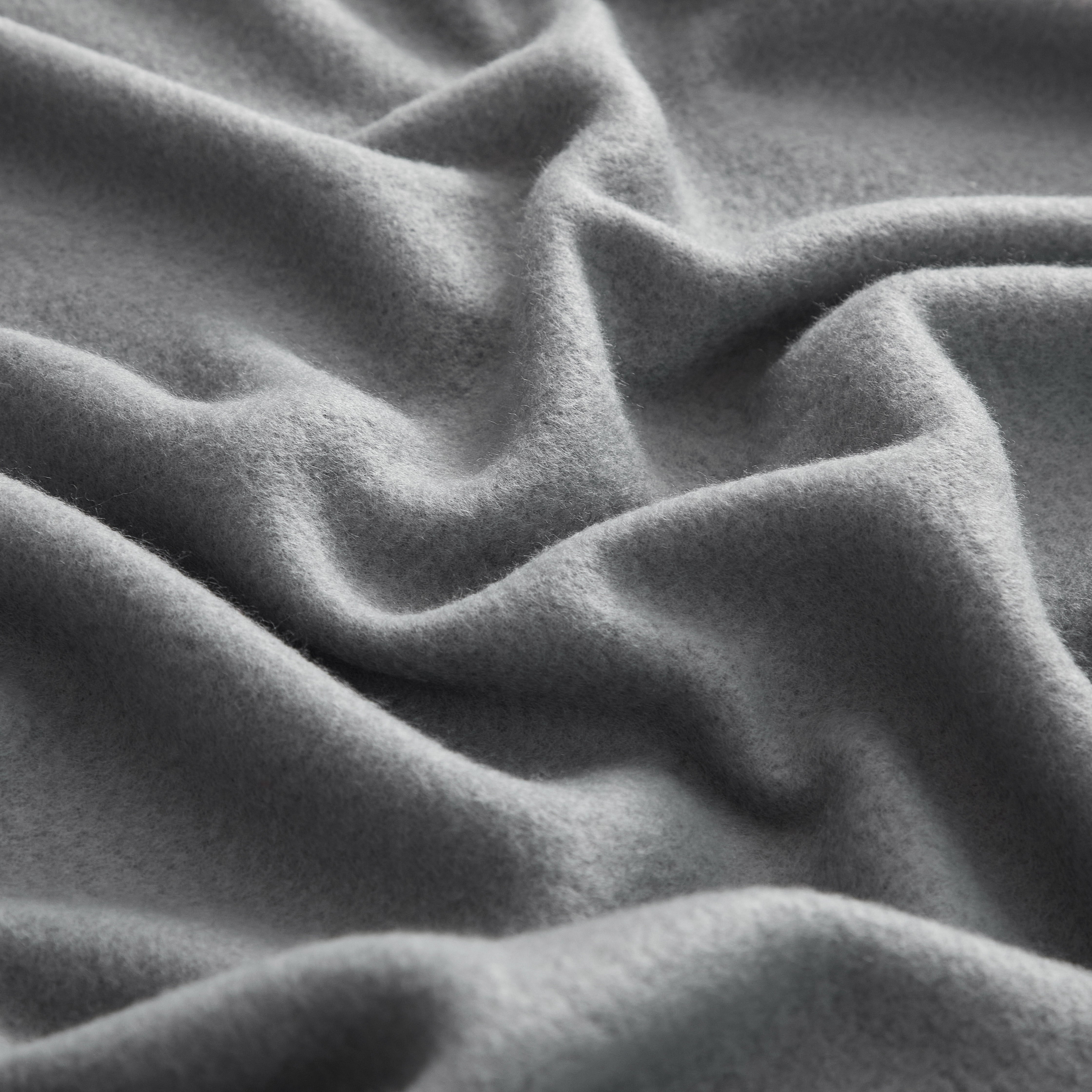 Mainstays Gray Flannel Fleece Throw Blanket, Standard Throw
