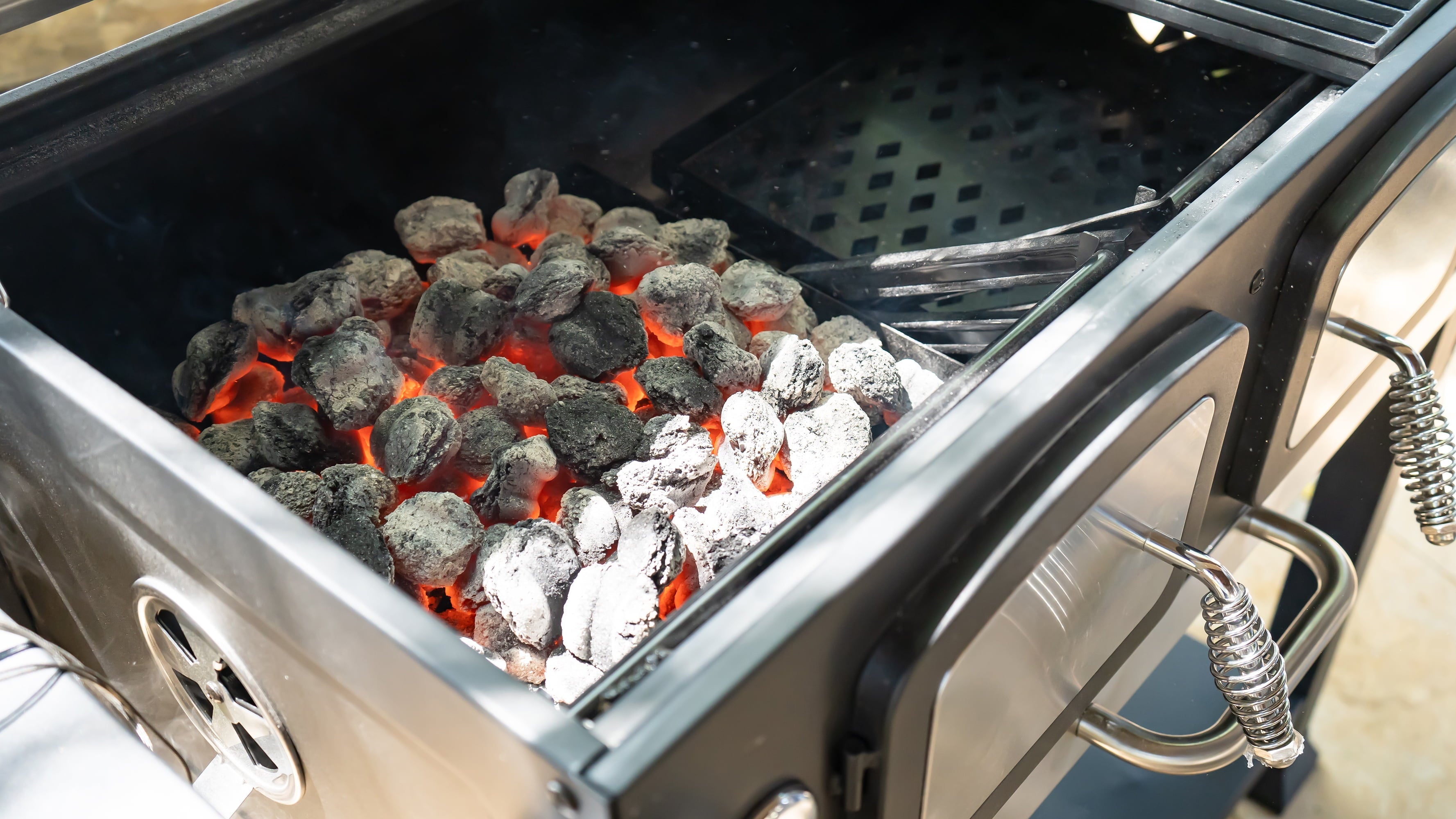 32-inch Smart Charcoal Grill with Bluetooth Meat Thermometer, LCD Display, and Temperature Probes, Stainless Steel/Black