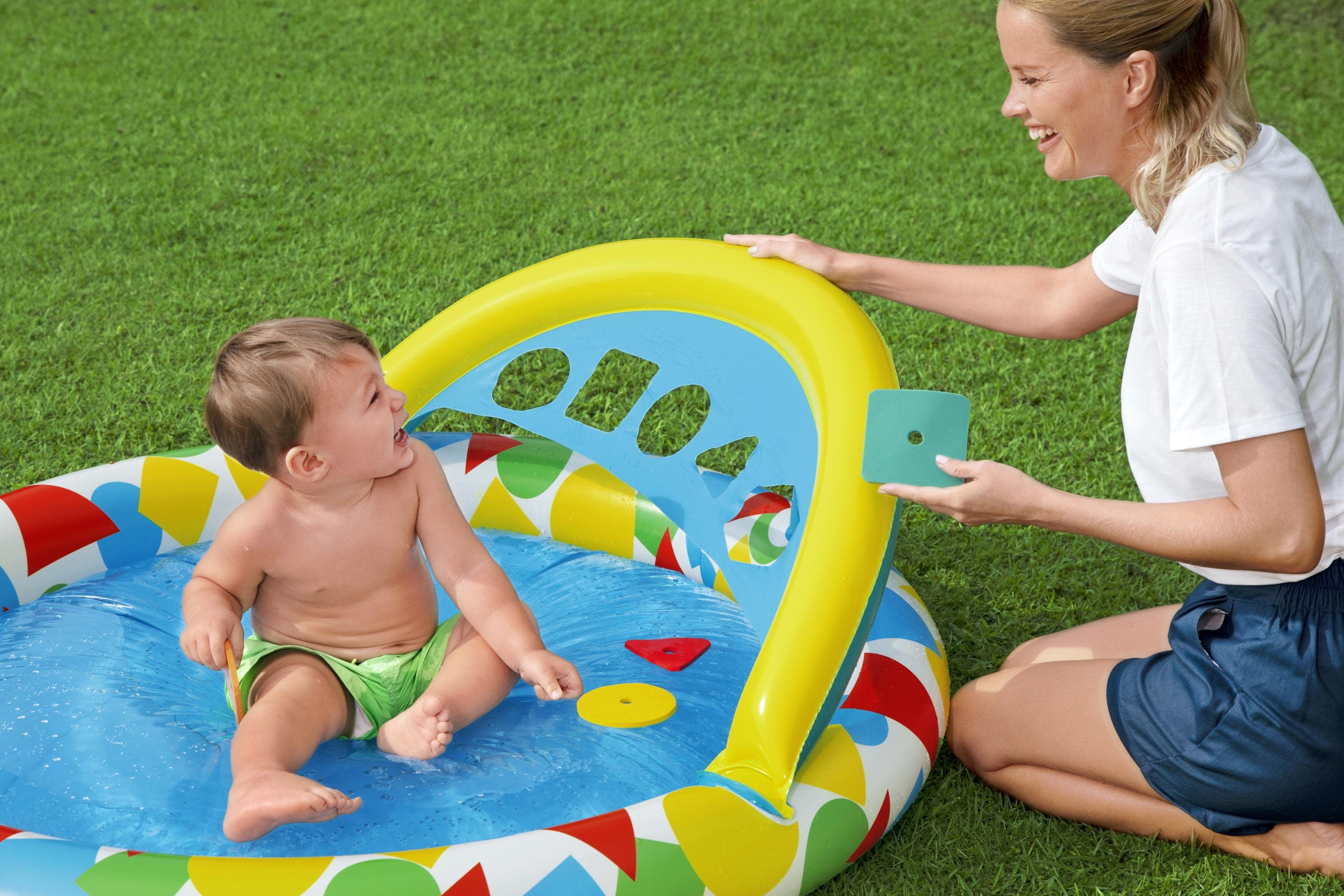 H2OGO! Splash & Learn Inflatable Kiddie Pool 47” x 46” x 18”