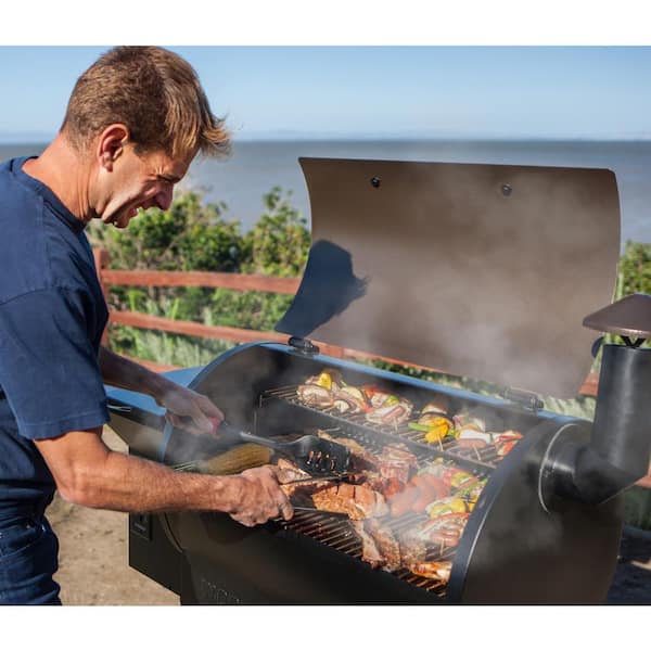 694 sq. in. Wood Pellet Grill and Smoker PID 2.0, Bronze