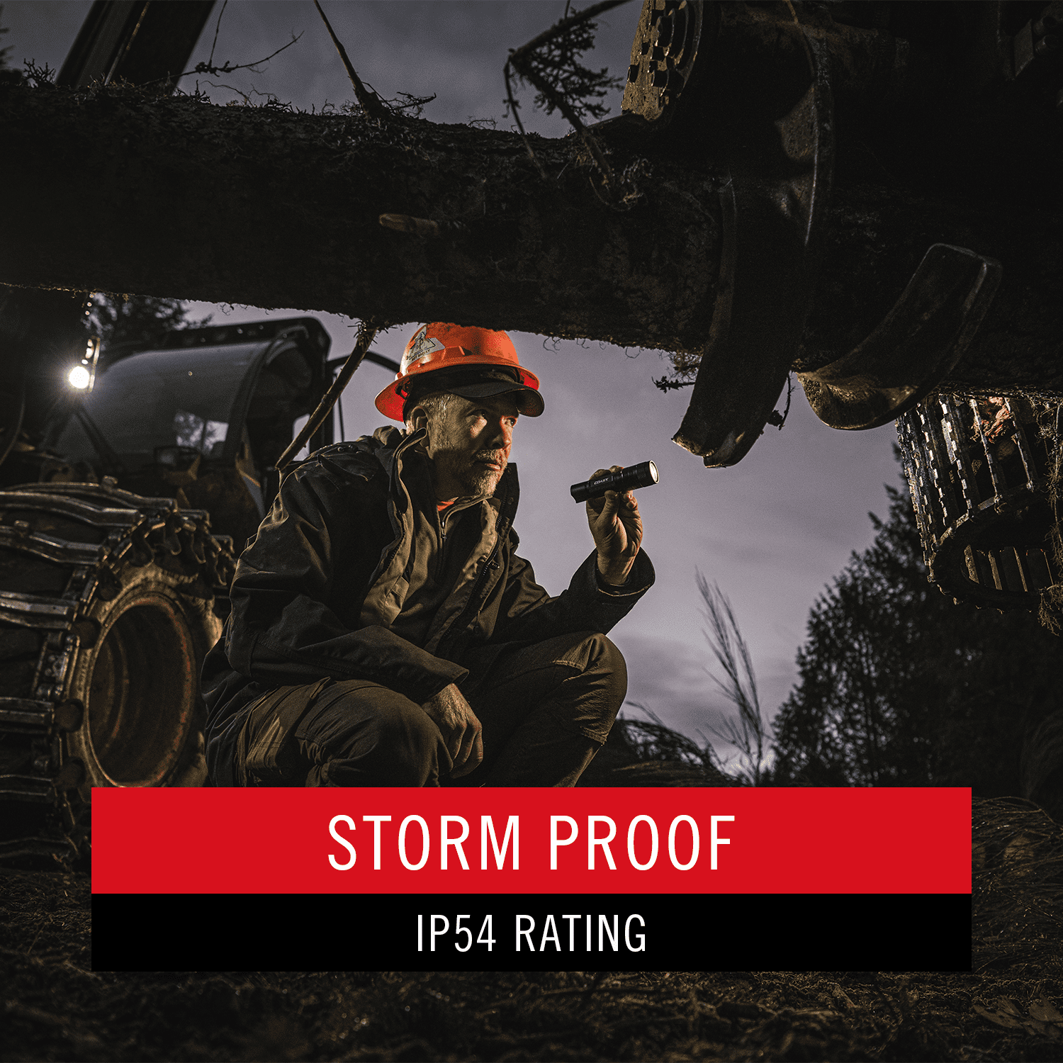 COAST PX19R Rechargeable Plus 2600 Lumen Handheld LED Flashlight, 5.7 oz.