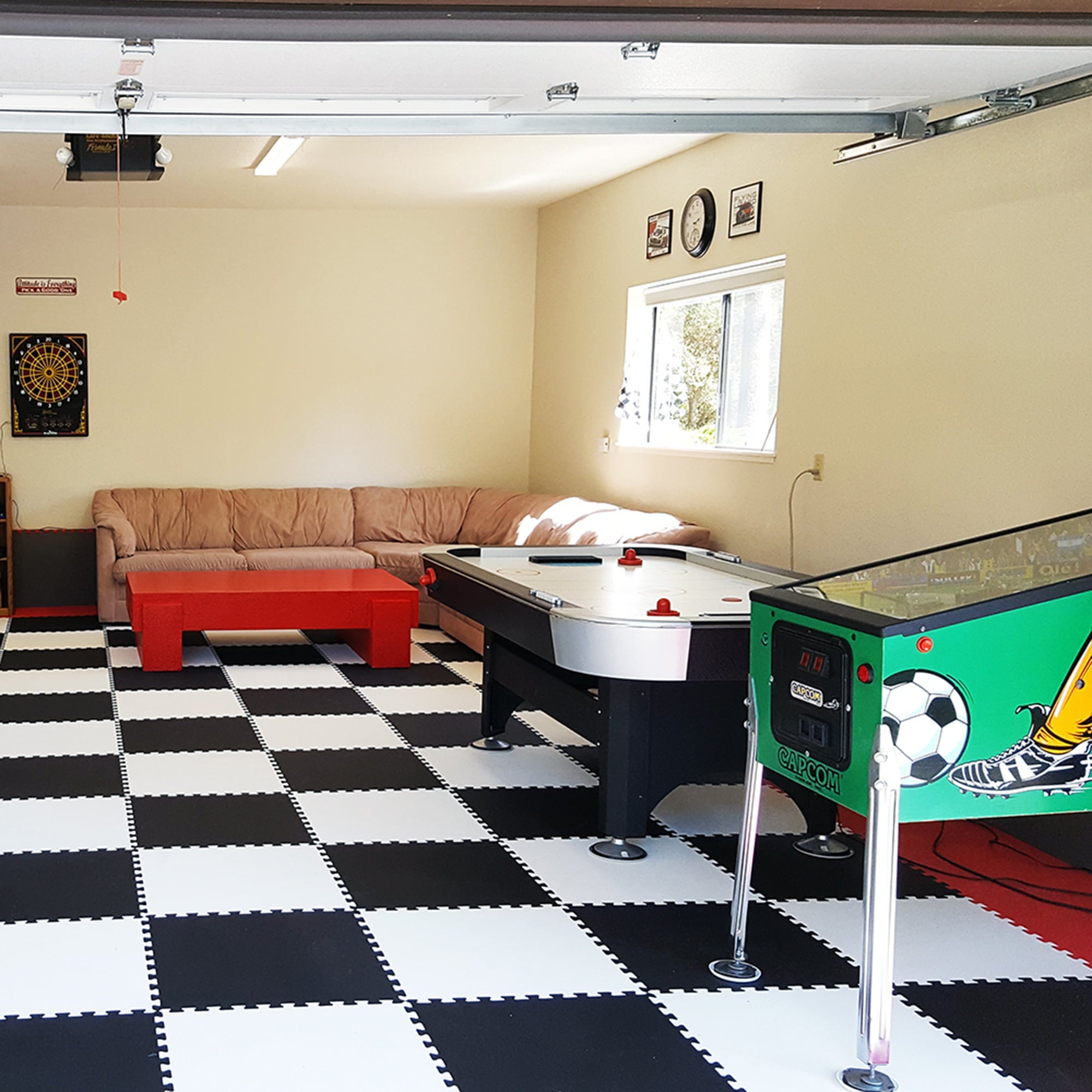 Greatmats Foam Kids and Gym Mats Premium 5/8 Inch x 2x2 Ft. Black Case of 15