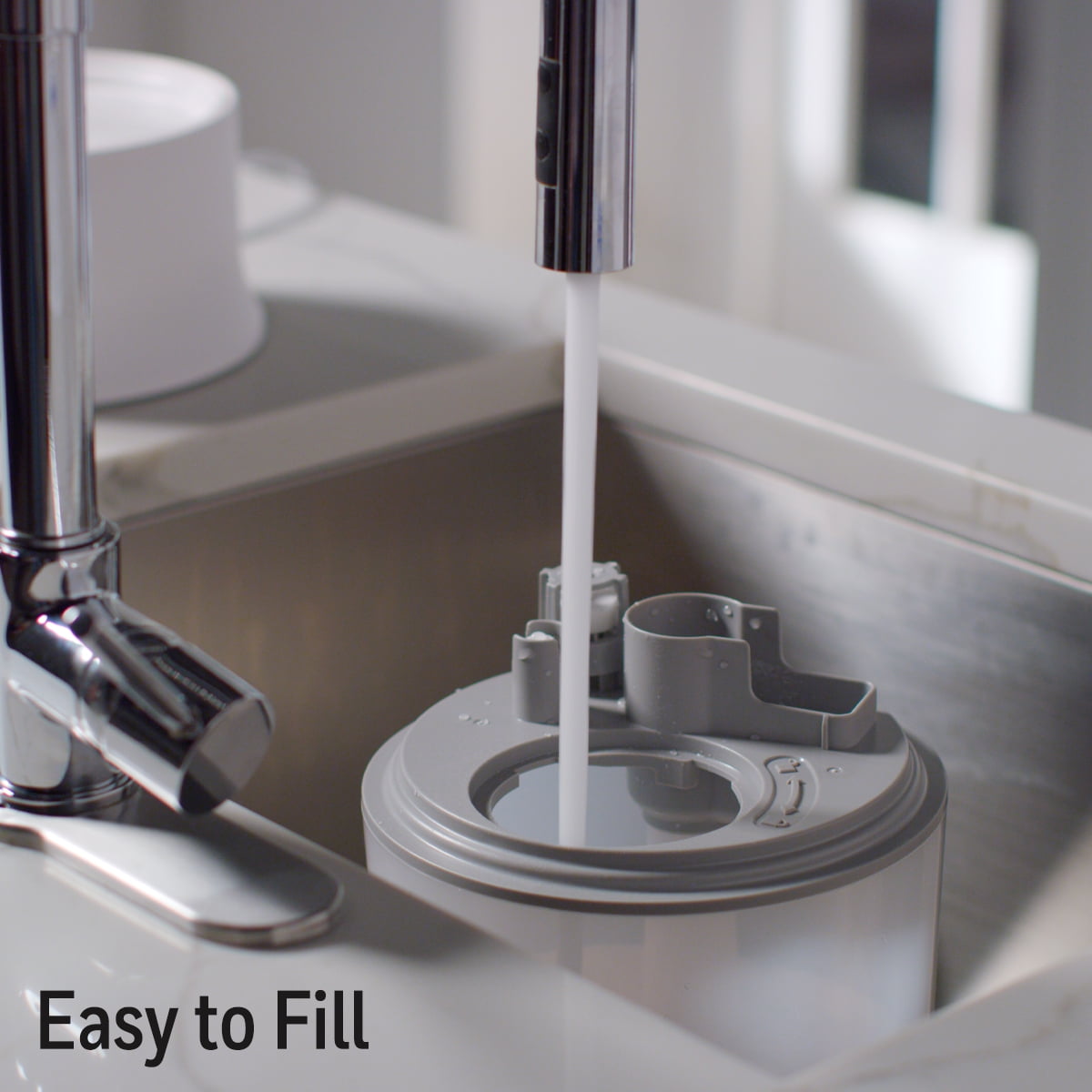 Honeywell Ultra Quiet Cool Mist Humidifier, 400 sq ft, White, HUL233W