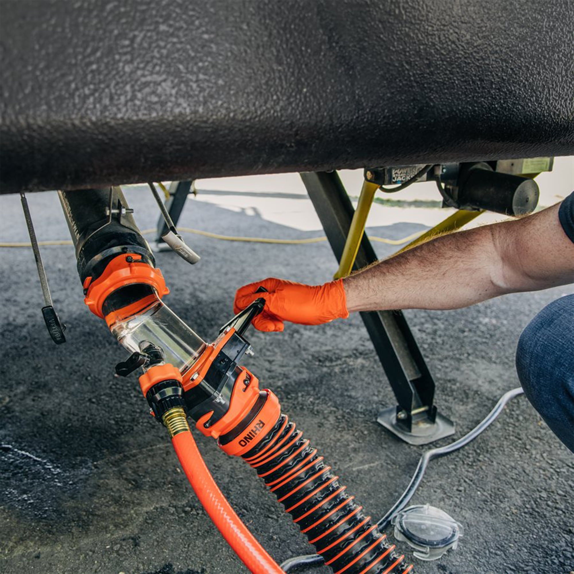 Camco Rhino Blaster Pro Clear Elbow Holding Tank Rinser with Gate Valve