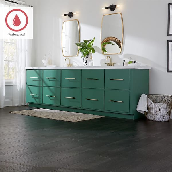 Outlast+ Black Valley Oak 12 mm T x 6.1 in. W Waterproof Laminate Wood Flooring (16.1 sqft/case)