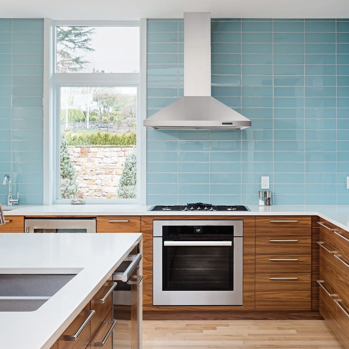 Broan EW4830SS 30 inch Stainless Wall Mount Chimney Range Hood