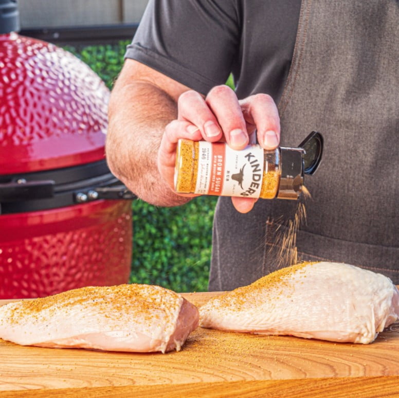 Kinder's Brown Sugar with Woodfired Garlic Rub and Seasoning, 2.2oz