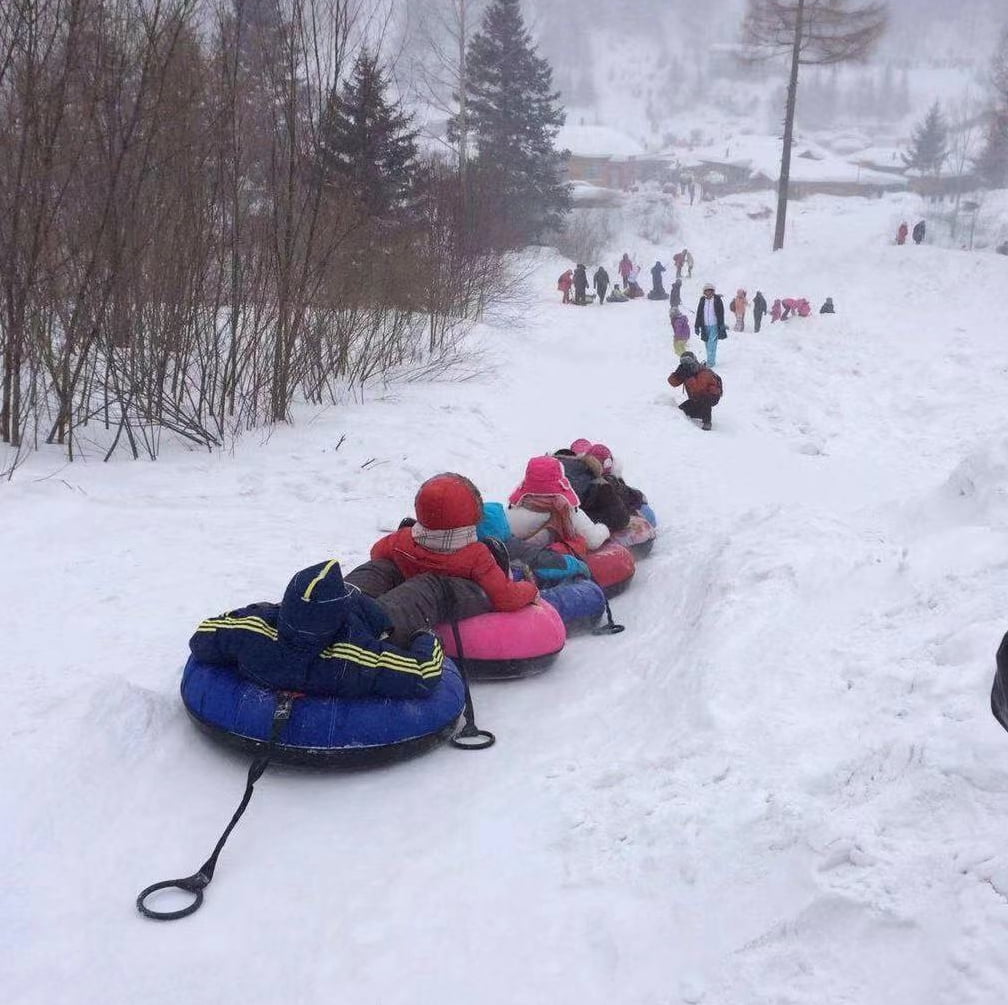 Flexible Flyer Heavy-Duty Snow Tube. Hard Plastic Bottom Inflatable Sled