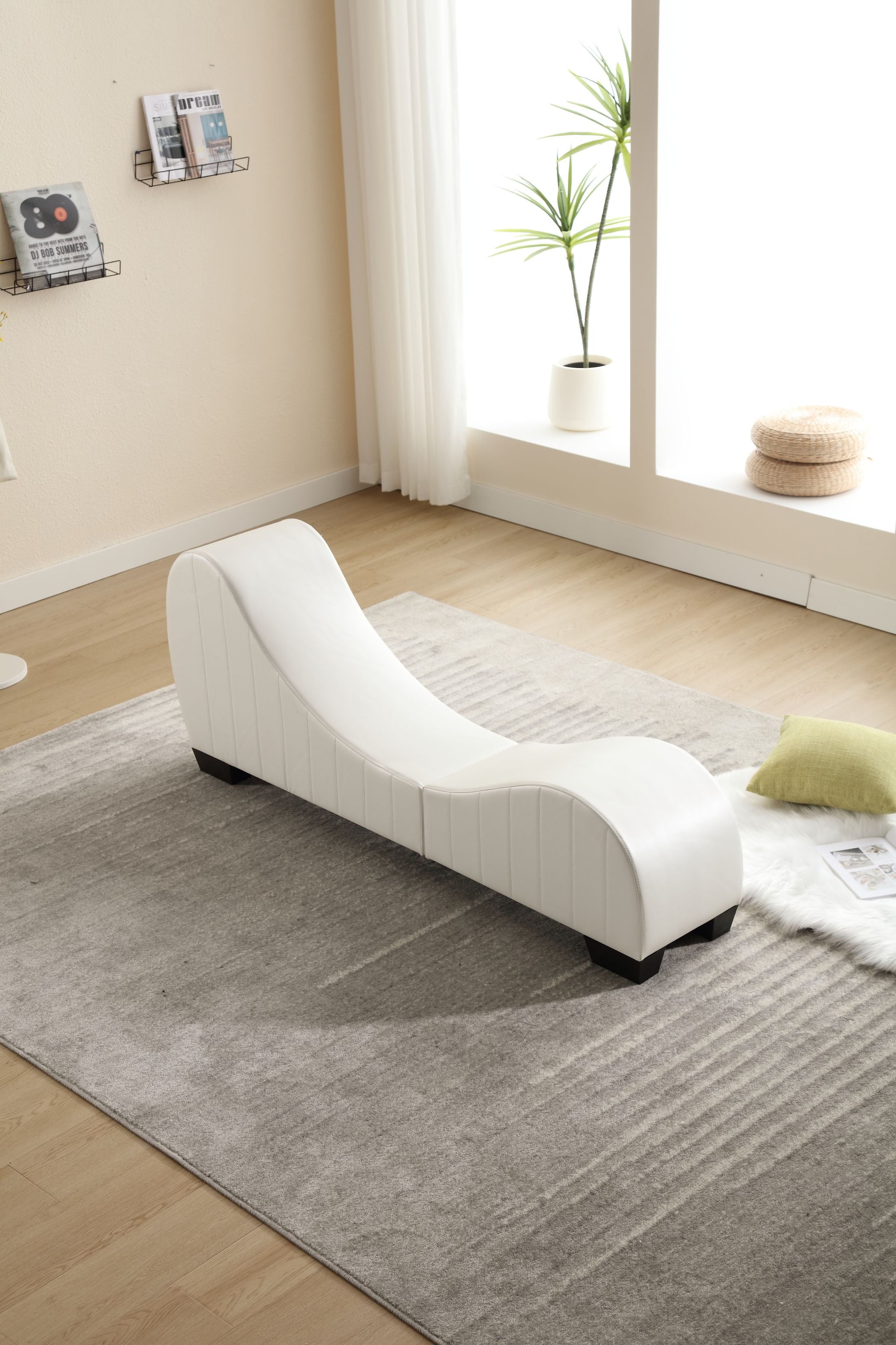 PWOPWOE Yoga Chaise Lounge for Stretching & Relaxation Modern Faux Leather Curved Sofa, Modern Faux Leather Curved Sofa, Living Room Bedroom Accent, White