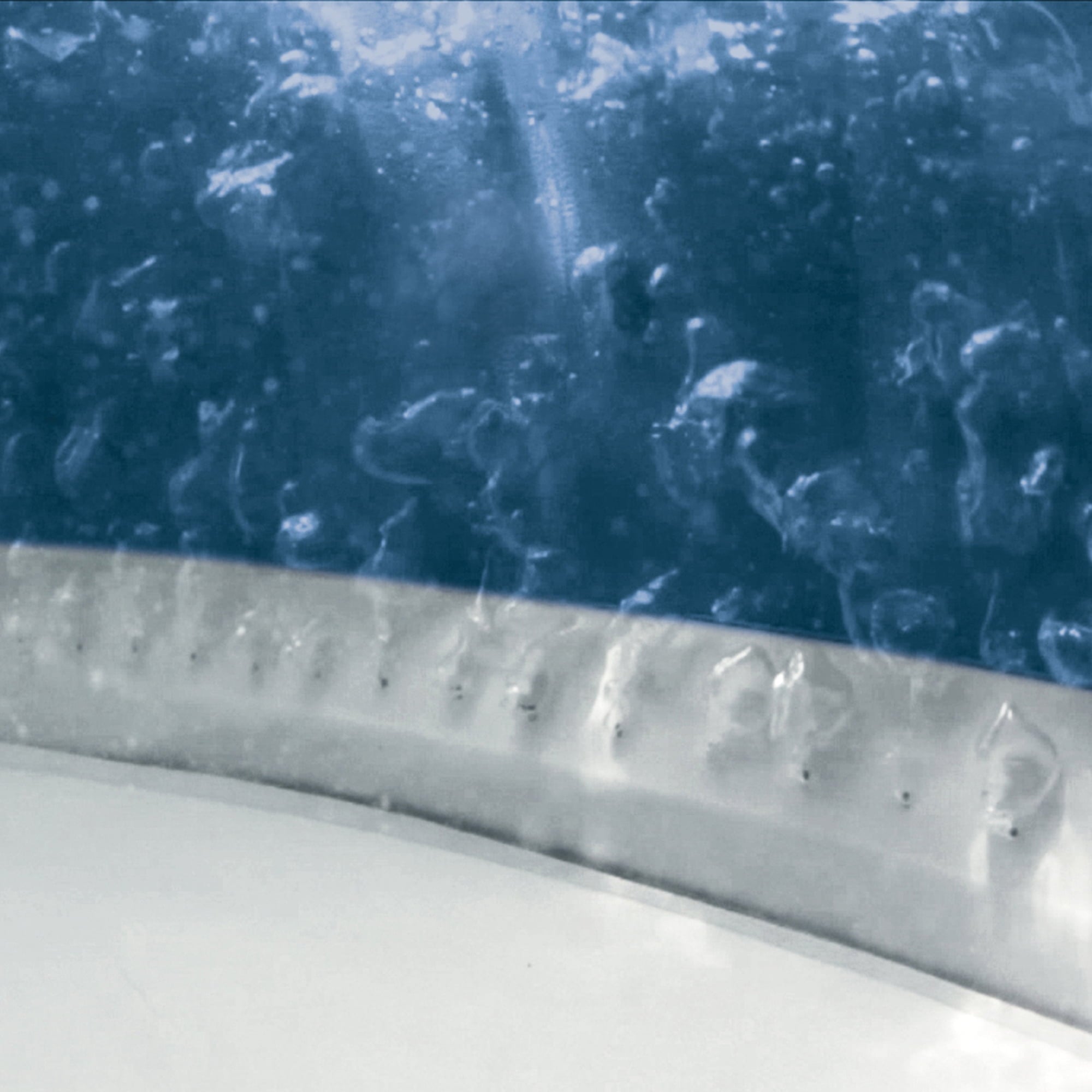 Intex PureSpa Plus 6 Person Inflatable Round Hot Tub with 170 AirJets, Blue