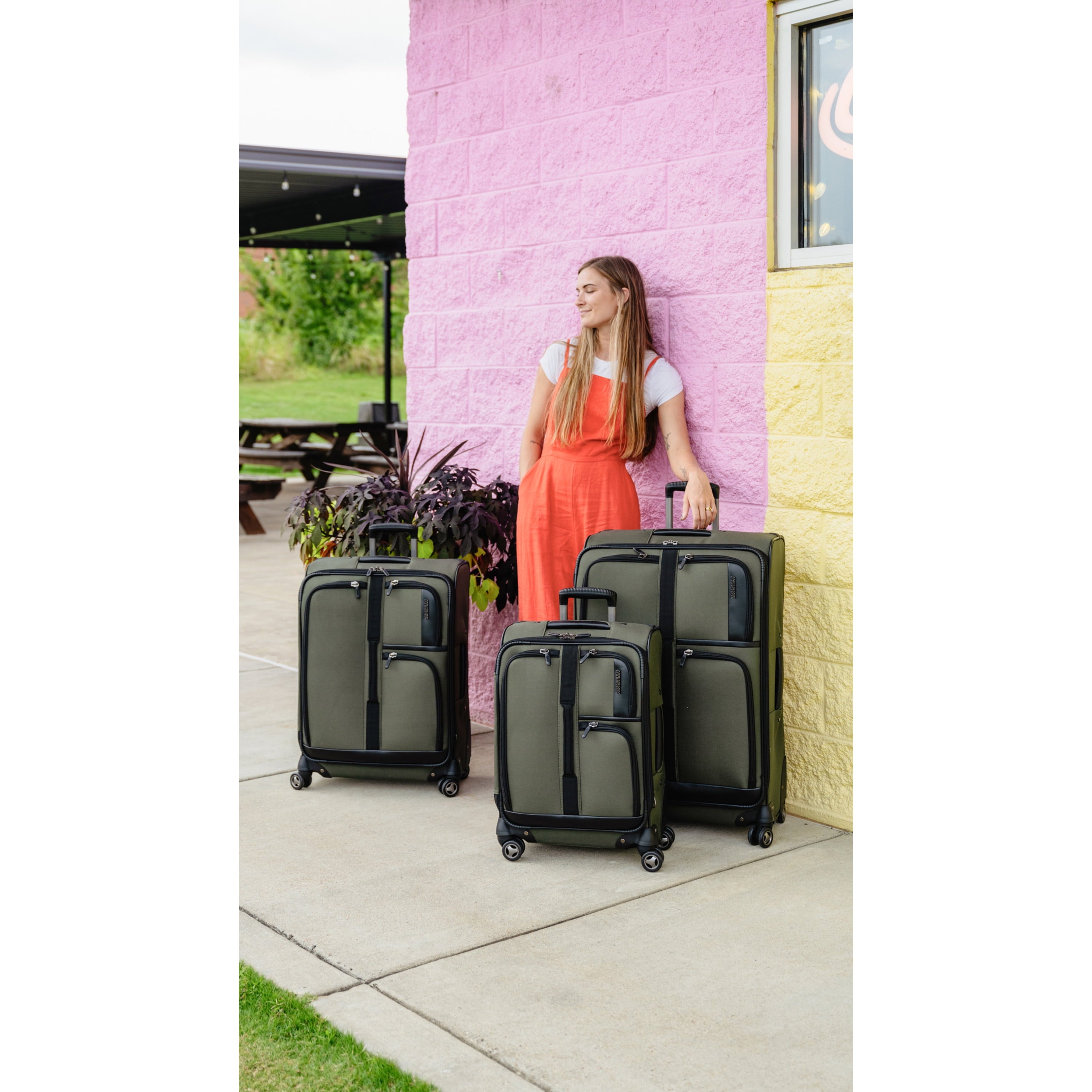 American Tourister Cargo Max 29