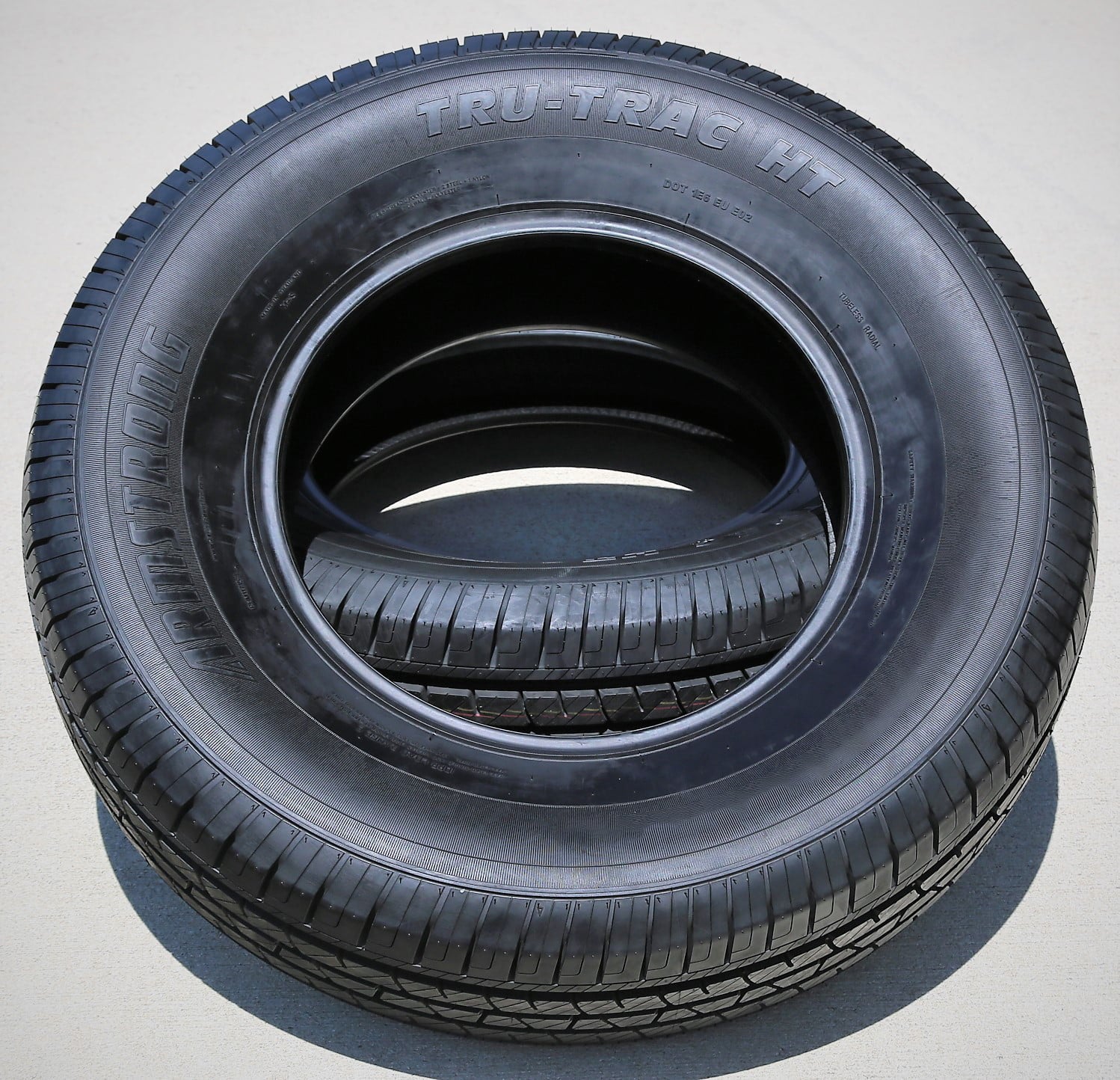 ARMSTRONG TRU-TRAC H/T LT275/65R18 123/120R BSW ALL SEASON TIRE Fits: 2019-23 Chevrolet Silverado 1500 LT Trail Boss, 2019-21 GMC Sierra 1500 AT4