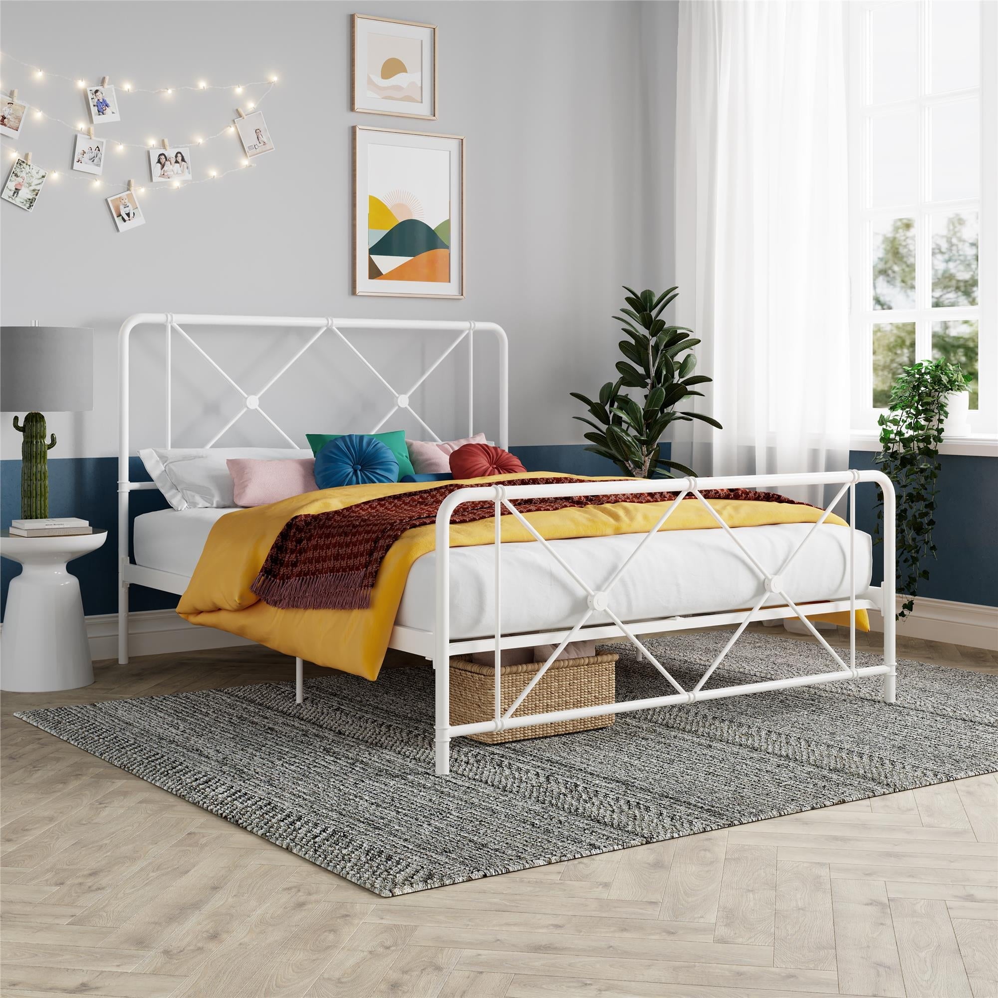 DHP Ally Metal Farmhouse Bed, Full, White