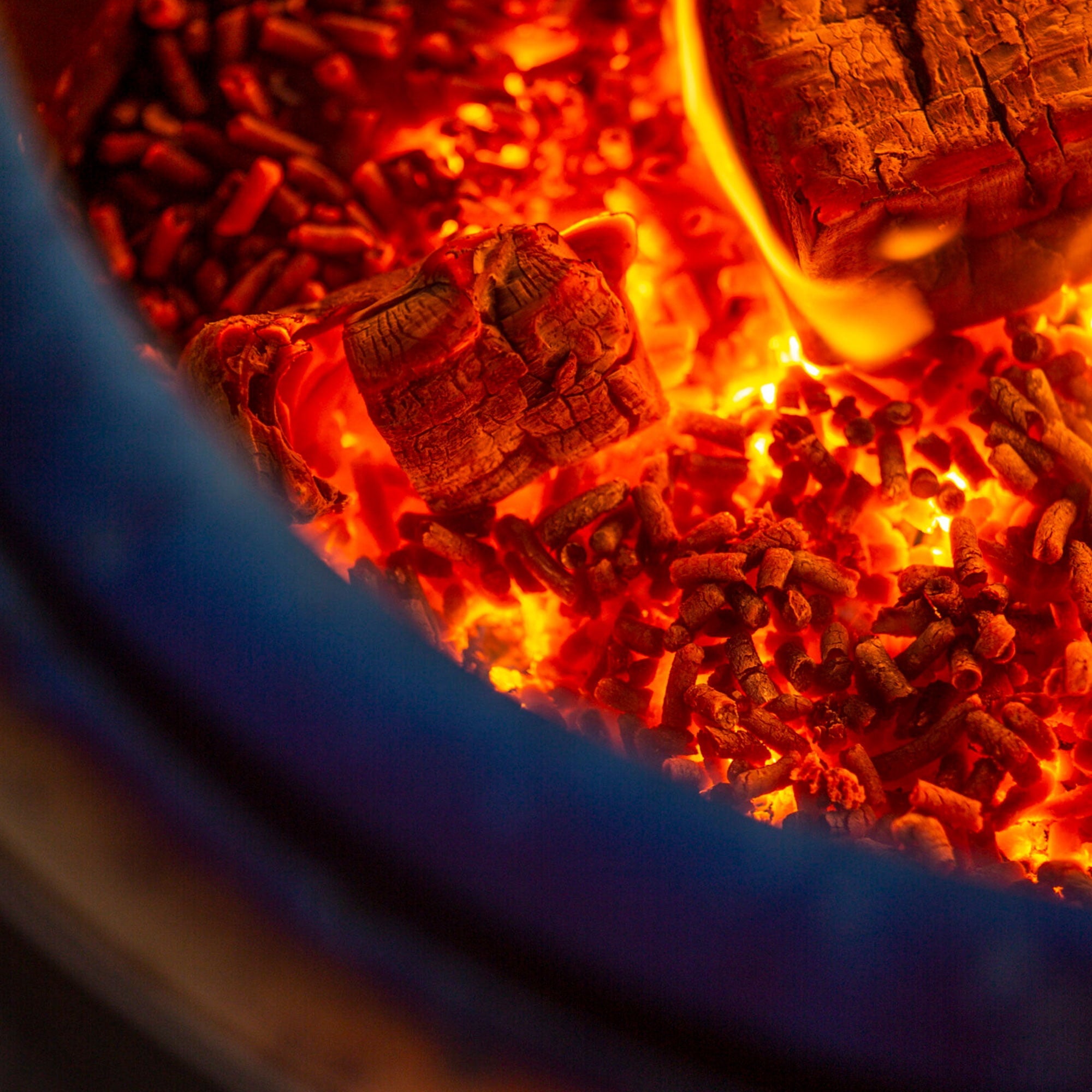 Flame Engine 19 Inch Square Smokeless Fire Pit w/ Carry Bag, Stainless Steel