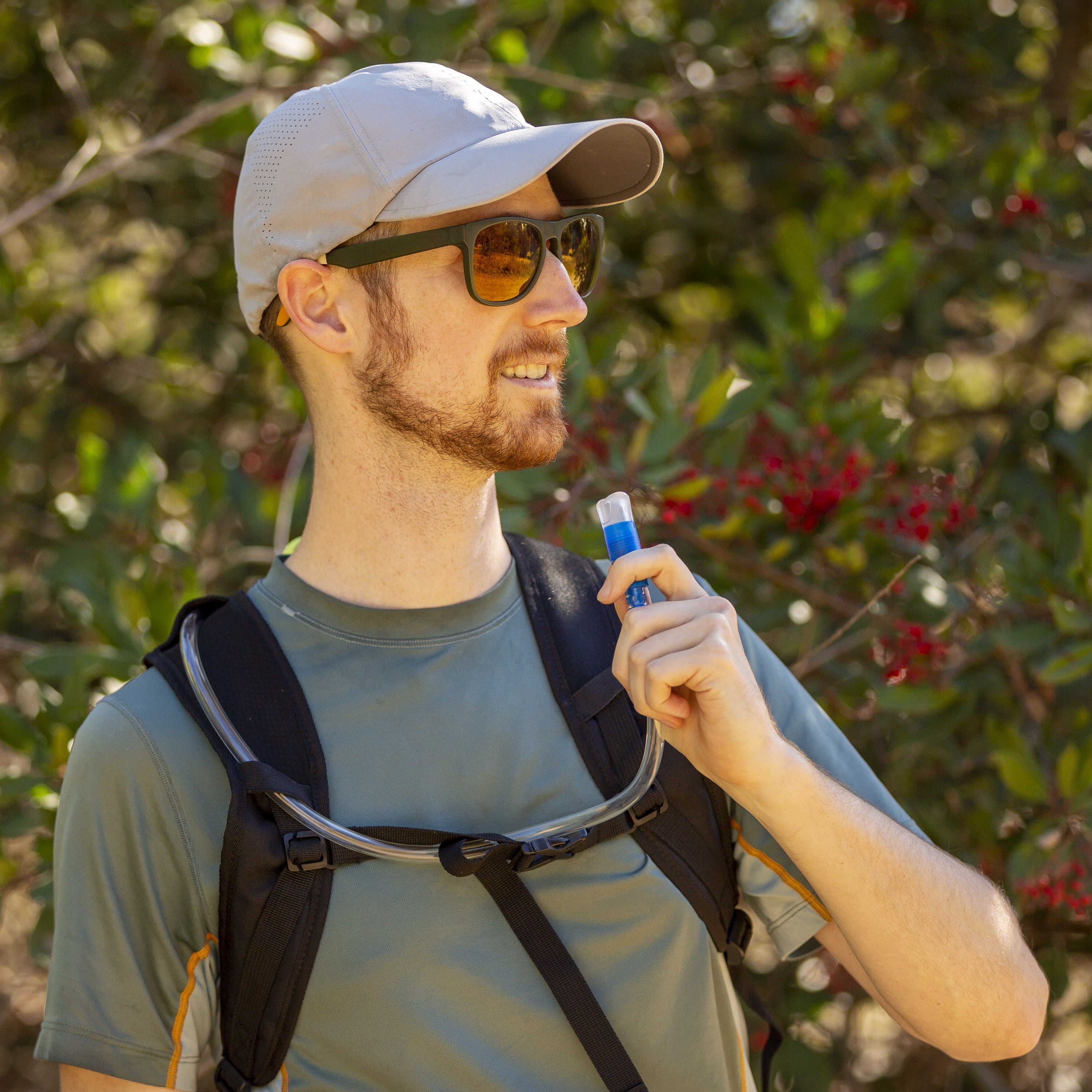 Ozark Trail Pearson Creek 2 Ltr Hydration Pack, with 2-Liter Reservoir, Black, Unisex