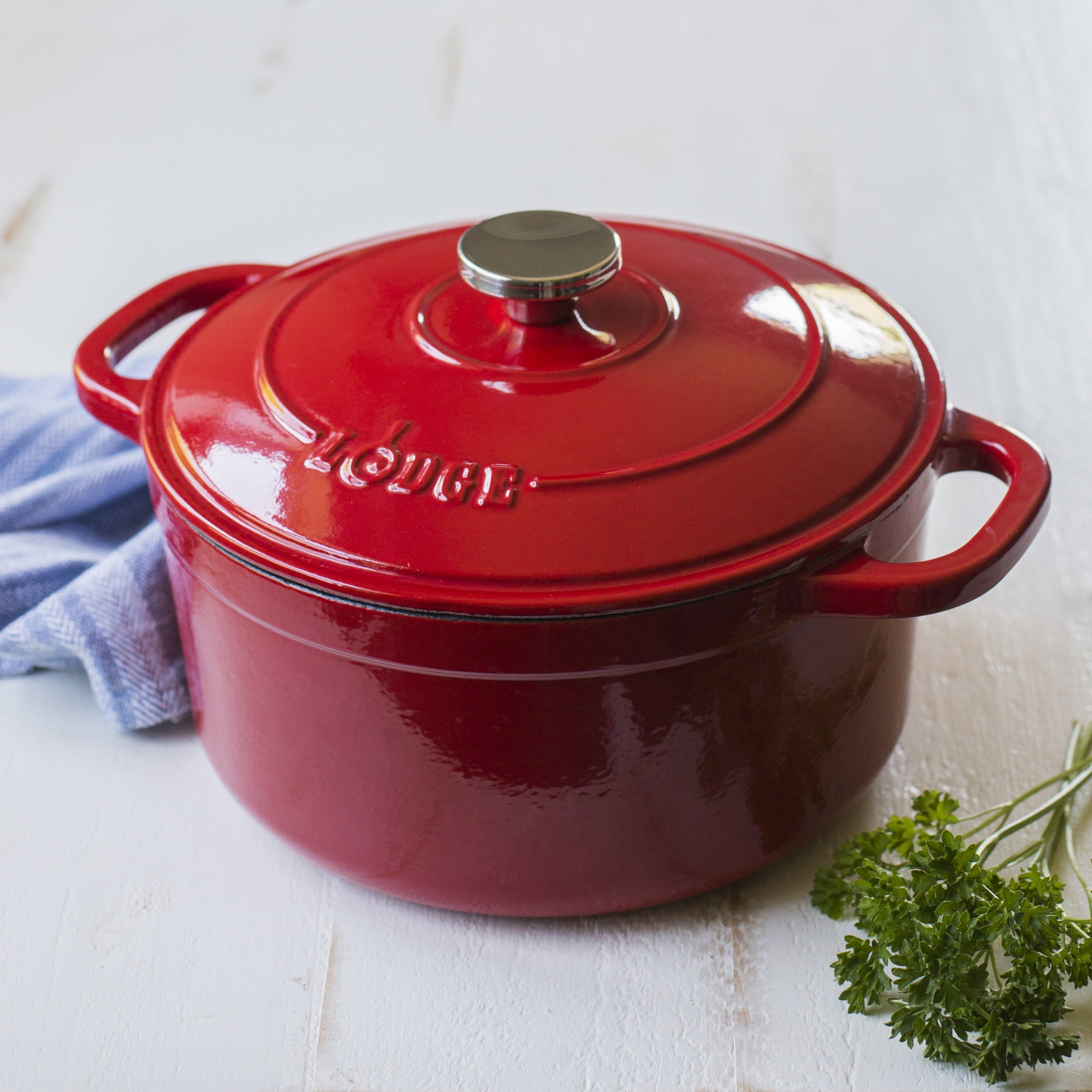 Lodge 5.5 Quart Enameled Cast Iron Dutch Oven, Red