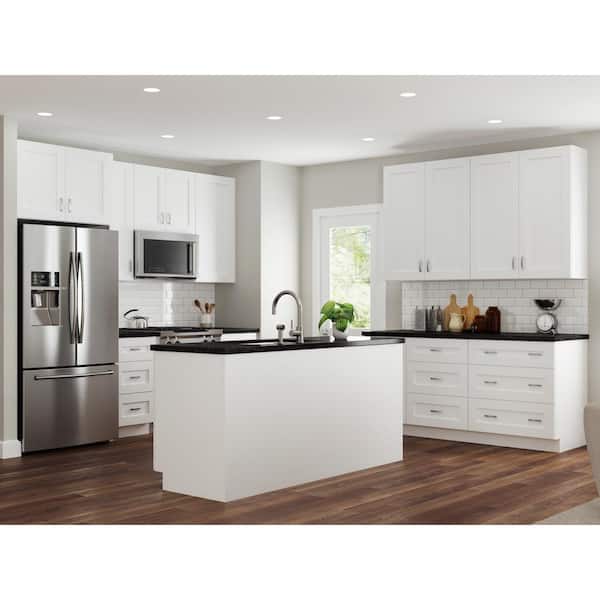 Arlington Vesper White Plywood Shaker Stock Assembled Wall Bridge Kitchen Cabinet Soft Close 36 in W x 24 in D x 24 in H