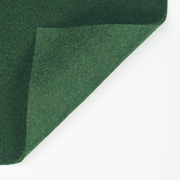 Grizzly Grass 6 ft. x 8 ft. Green Artificial Grass Rug