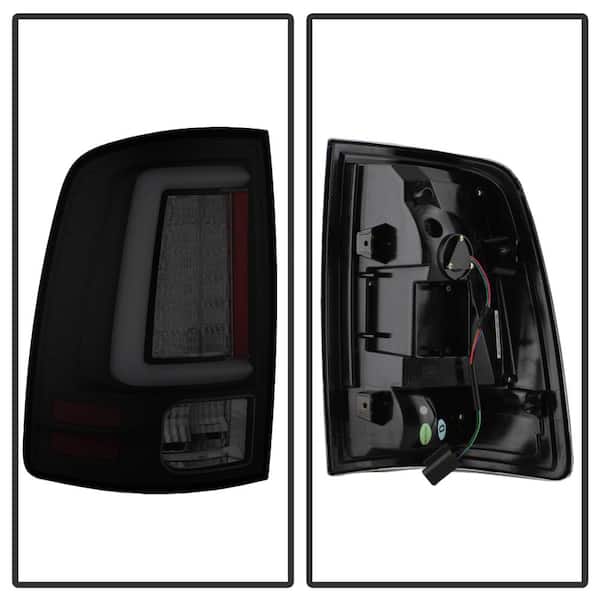 Dodge Ram 1500 13-18 / Ram 2500/3500 13-18 LED Tail Lights -( Not Compatible With Incandescent Model ) - Black Smoke