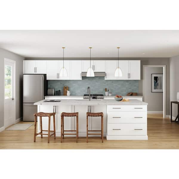 Courtland 30 in. W x 24 in. D x 34.5 in. H Assembled Shaker Base Kitchen Cabinet in Polar White