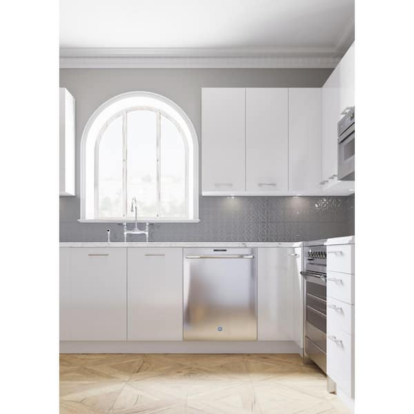 White Gloss Dishwasher Kitchen Cabinet End Panel, with Filler (24 in W x 0.75 in D x 34.5 in H)