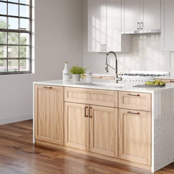 Standart PRO All-in-One Undermount Stainless Steel 32 in. Single Bowl Kitchen Sink with Faucet in Stainless Steel