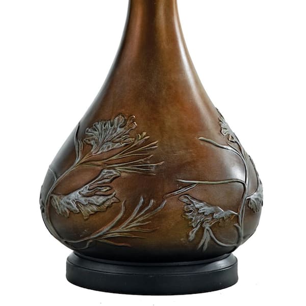 Highland 25 in. Oyster Table Lamp