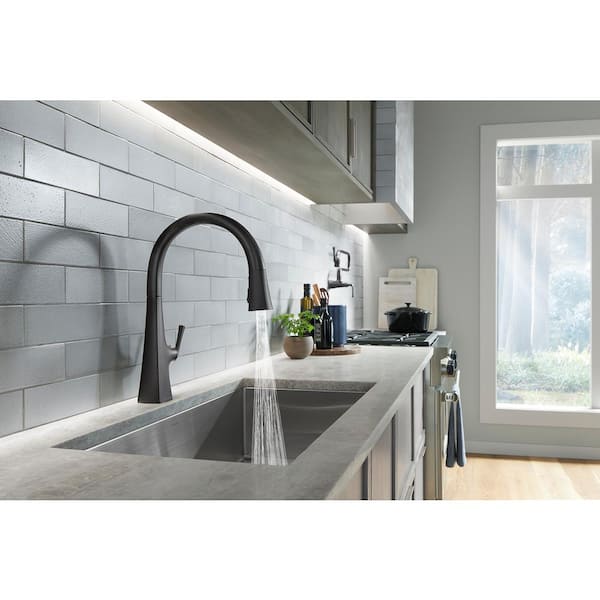 Graze Single-Handle Pull-Down Sprayer Kitchen Faucet with 3-Function Sprayhead in Matte Black