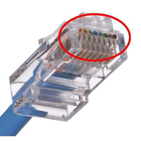 CAT5e Feed-Thru Modular Plugs, 100/Jar