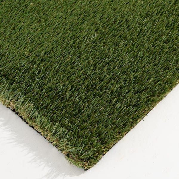 56 oz. 5 ft. x 7 ft. Field/Olive Green Artificial Grass Rug