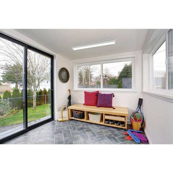 4 ft. 2000/3000/4000 Lumens Integrated LED White Low Profile Wraparound Light Fixture, 3000K/4000K/5000K