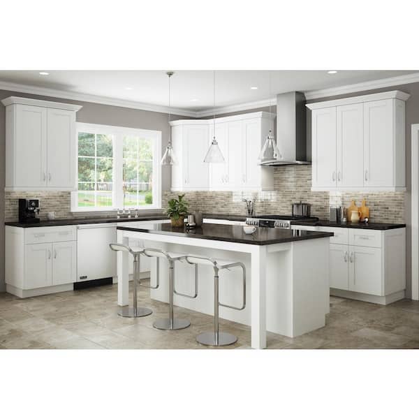 Arlington Vesper White Plywood Shaker Stock Assembled Sink Base Kitchen Cabinet Soft Close 36 in W x 24 in D x 34.5 in H