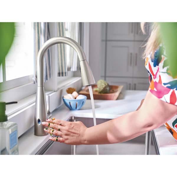 Haelyn Touchless Single-Handle Pull-Down Sprayer Kitchen Faucet with MotionSense Wave in Spot Resist Stainless Steel