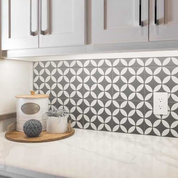 EZ Link Linkable Plug-in 24 in. LED White Under Cabinet Light