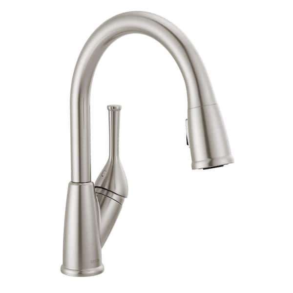 Classic Single Handle Pull Down Sprayer Kitchen Faucet in Stainless Steel