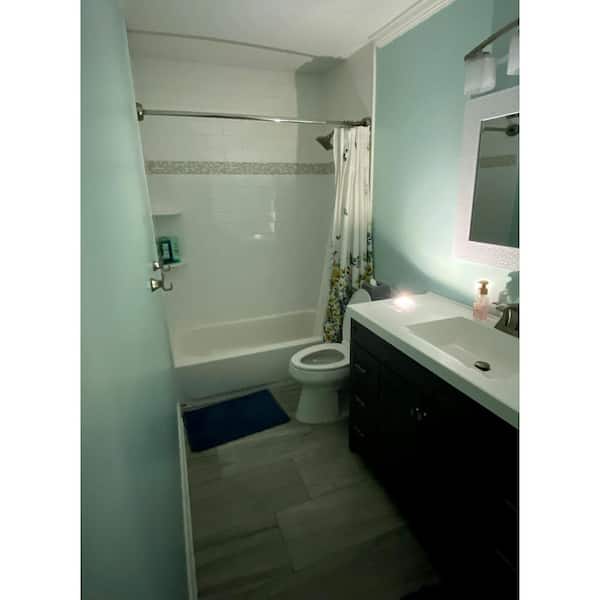 Battery Powered Touch Light in White (Pack of 12)