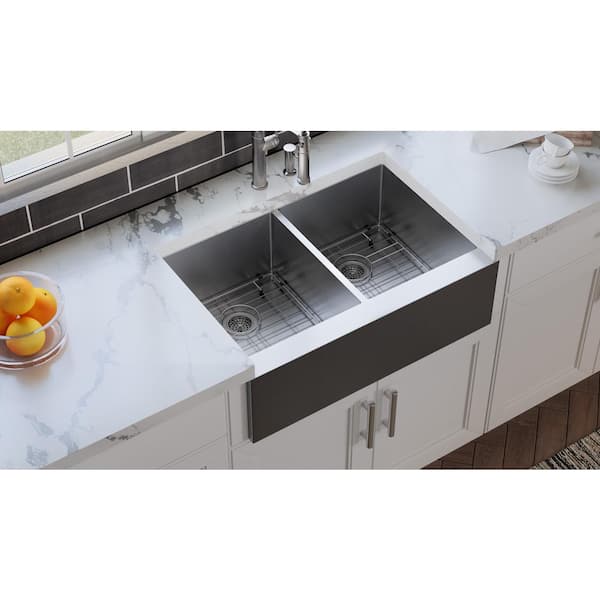Bryn Stainless Steel 16-Gauge 33 in. Double Bowl Farmhouse Apron Kitchen Sink with Bottom Grid, Drain