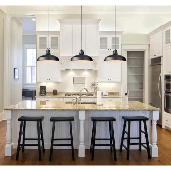 1-Light Black Warehouse Pendant Hanging Light with Metal Shade