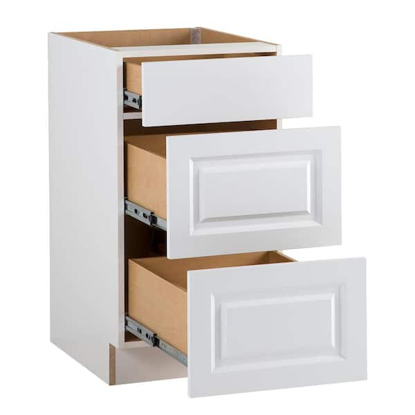 Benton Assembled 18x34.5x24.5 in. Base Cabinet with 3-Soft Close Drawers in White