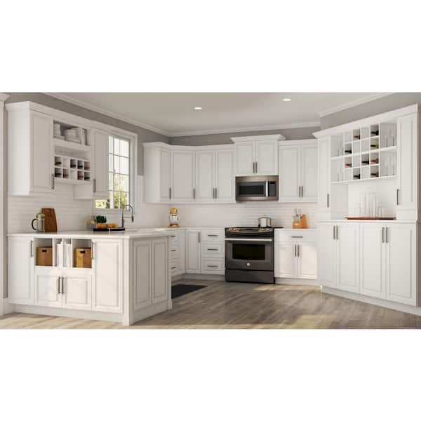 Hampton 18 in. W x 24 in. D x 34.5 in. H Assembled Pull Out Waste Bin Base Kitchen Cabinet in Satin White