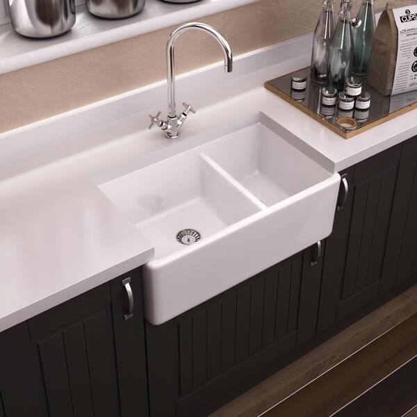 Fine Fireclay 33 in. Farmhouse/Apron-Front Double Bowl Fireclay Kitchen Sink with Bottom Grids