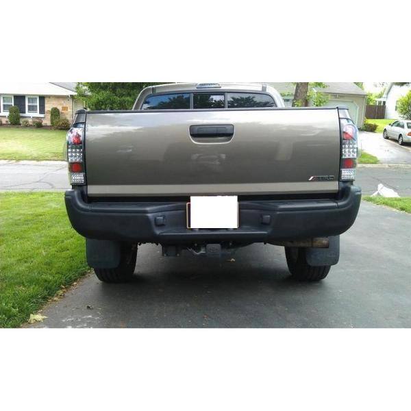 Toyota Tacoma 05-15 LED Tail Lights (not compatible with factory equipped led tail lights) - Black