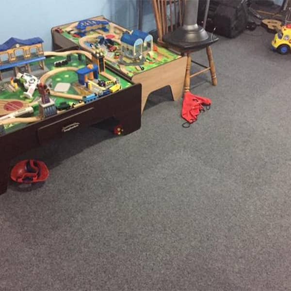 Royal Carpet Dark Gray Residential 24 in. x 24 in. Loose Lay Interlocking Carpet Tile (15 Tiles/Case) 60 sq. ft.